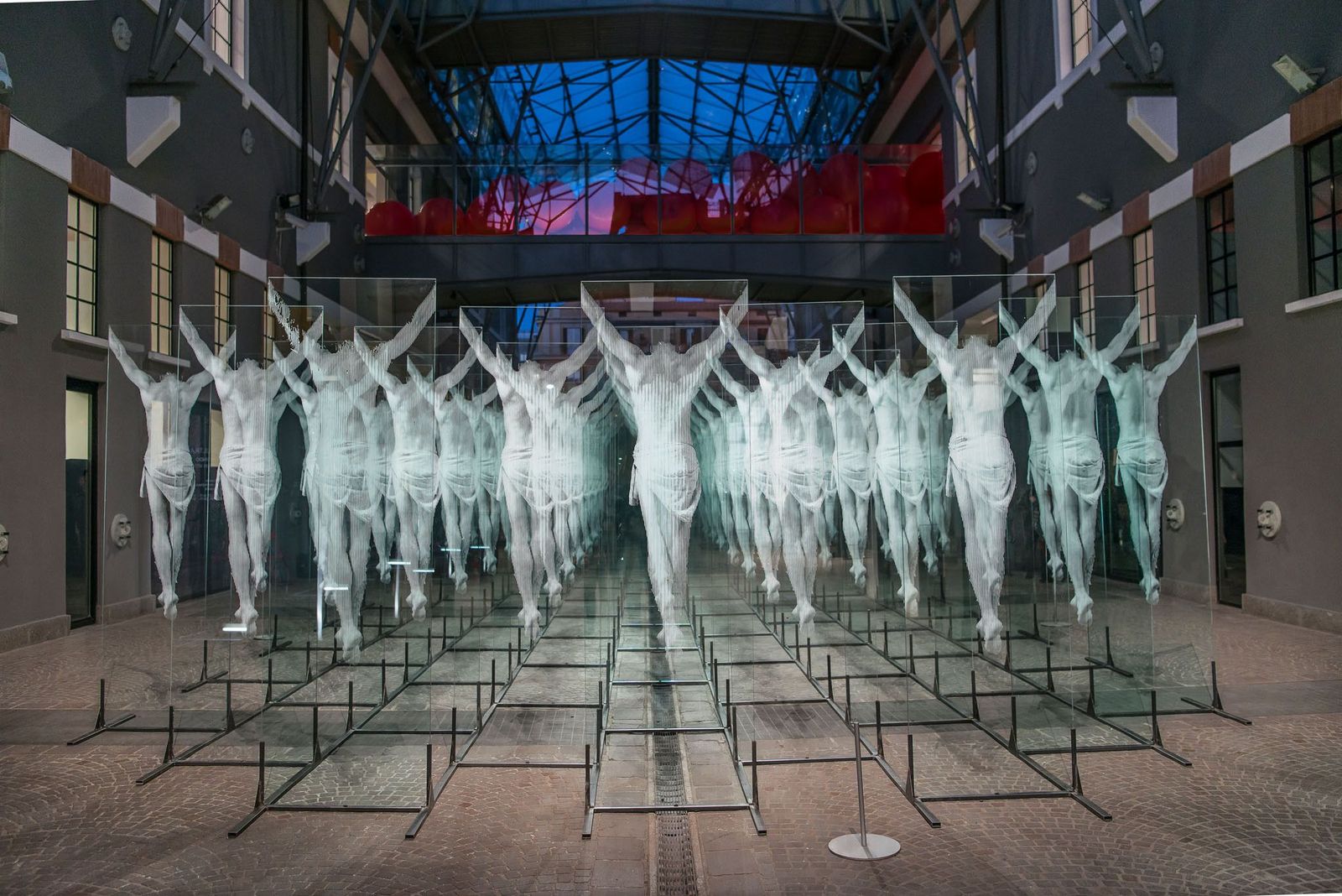 Copia di 1 Gonzalo Borondo in collab. con 56Fili Non Plus Ultra MACRO, Roma ©Giorgio Benni