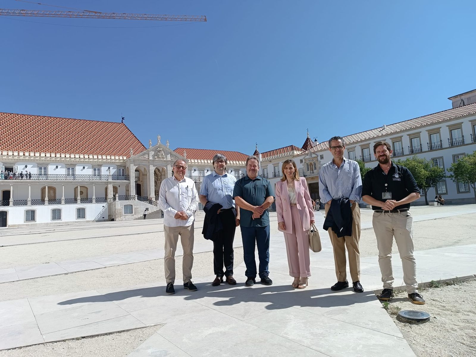 Alcalde y concejal con responsables de la Universidad de Coimbra