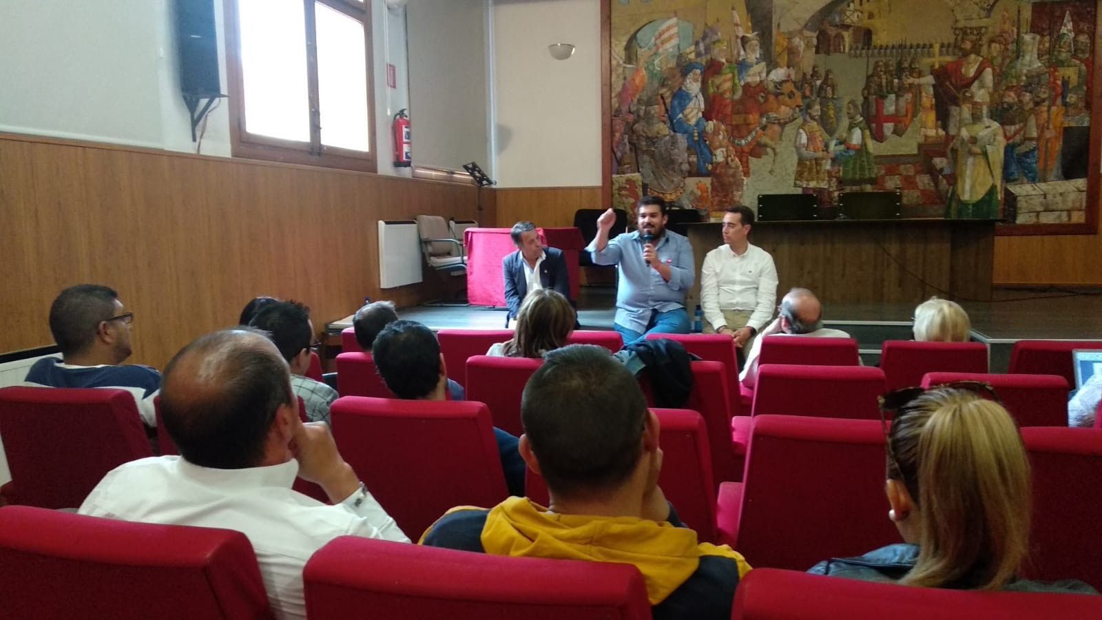 19f592de b757 434c 9b74 97c391517b33