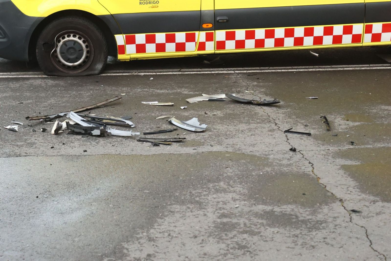 Colisión entre una ambulancia y dos vehículos en Salamanca