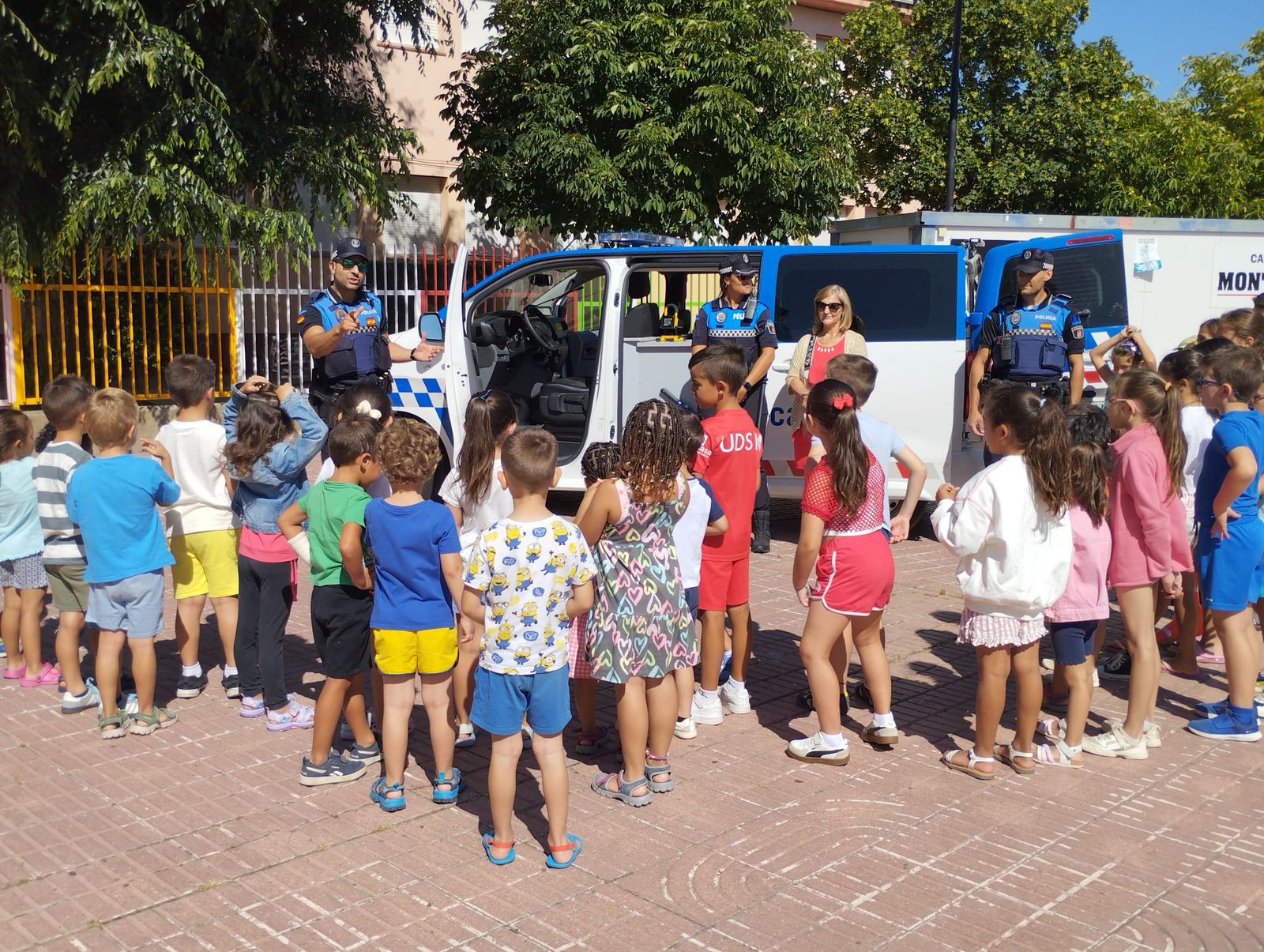 Visita Policía Local a Conciliamos