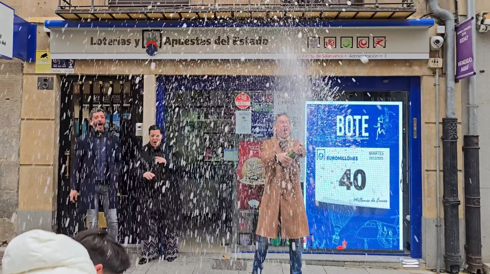 La administración de lotería La Ranita de Salamanca reparte un quinto premio