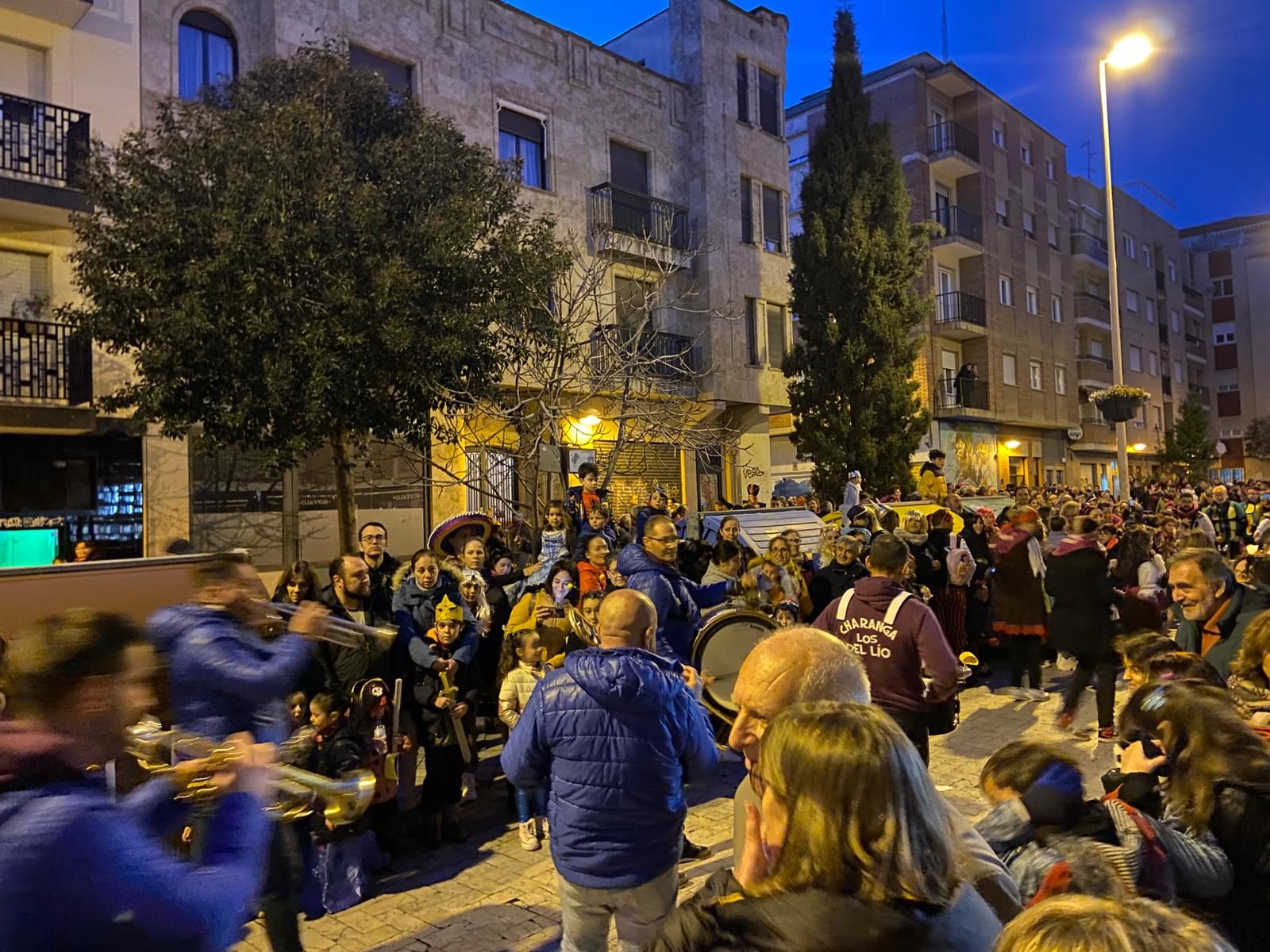 carnaval-de-la-asociacion-de-vecinos-zoes-del-barrio-del-oeste-29