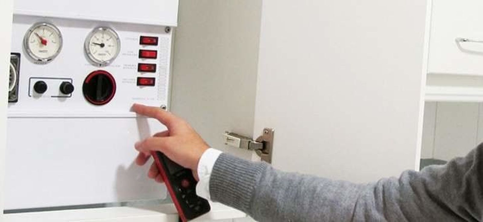 Gas Natural comunica a sus clientes que les cambiará su tarifa regulada de gas por otra un 15% más cara