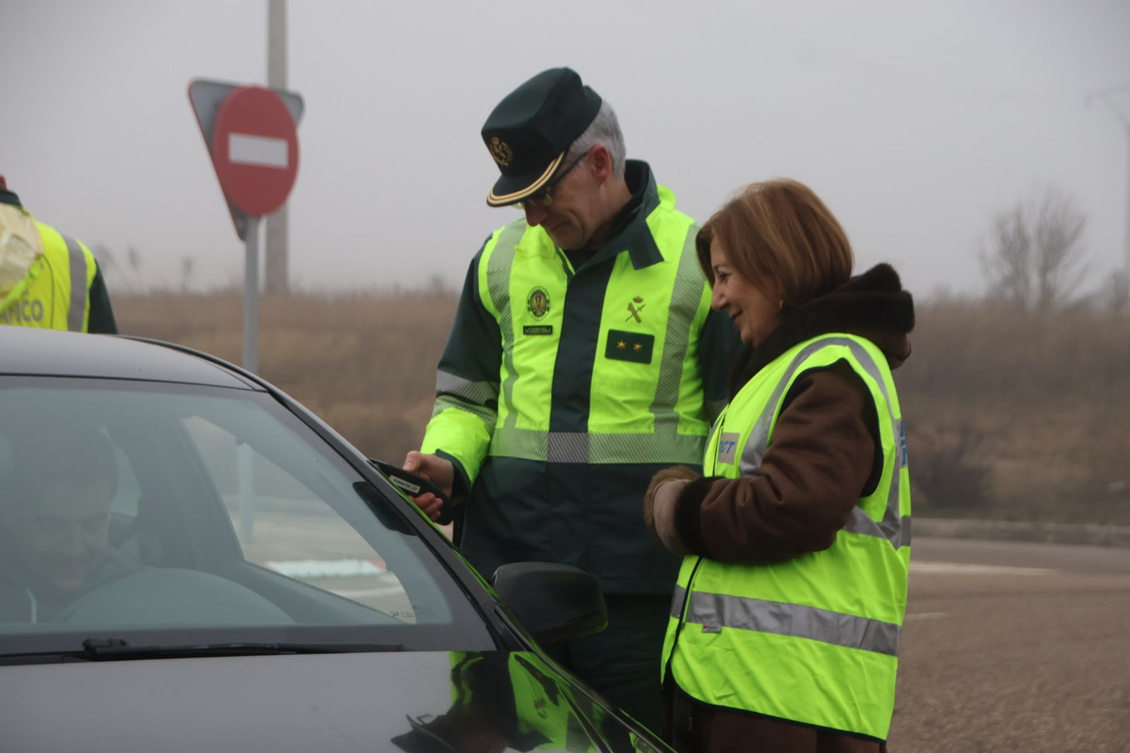 La Subdelegada del Gobierno informa sobre la campaña especial de la DGT  de control y vigilancia sobre consumo de drogas y alcohol por los conductores