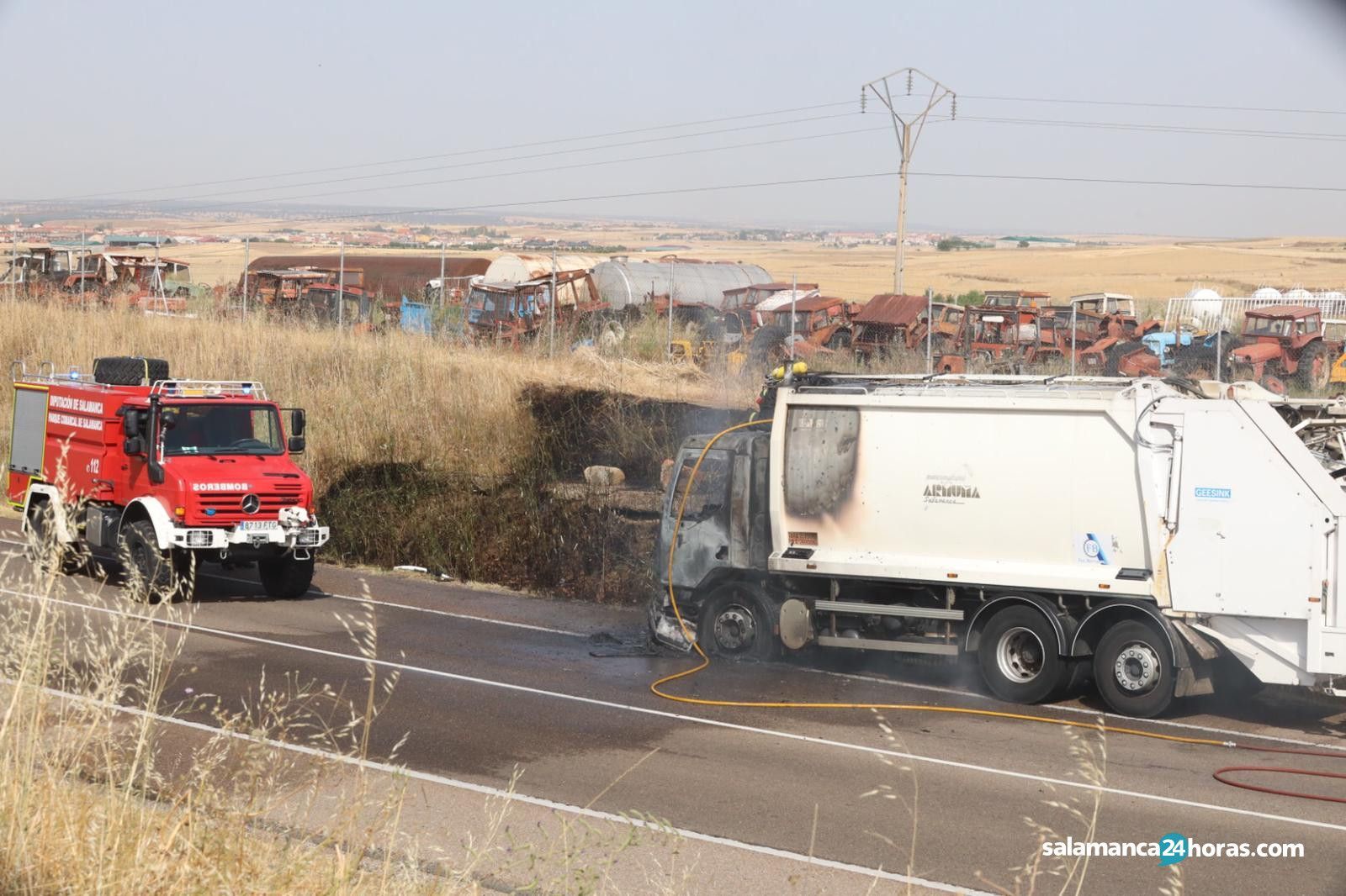 Camión incendio carretera de Valladolid (2)