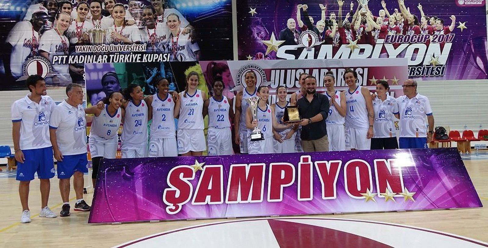 Perfumerías Avenida gana el prestigioso Süat Günsel