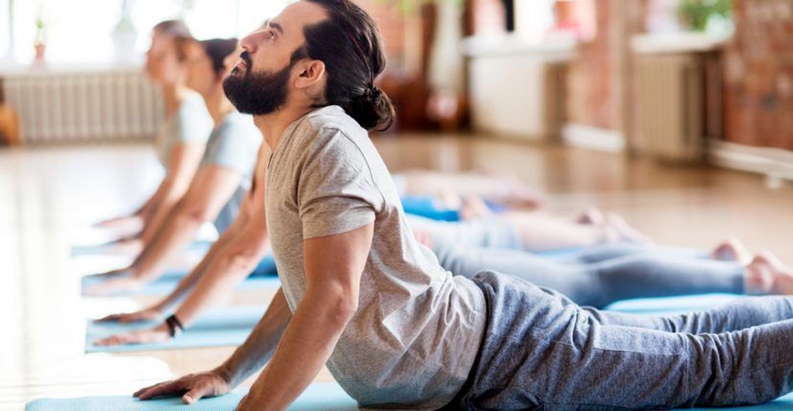 Yoga para hombres 828x430