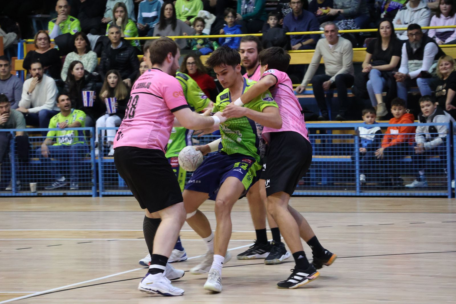 balonmano-zamora-balonmano-vetusta-18