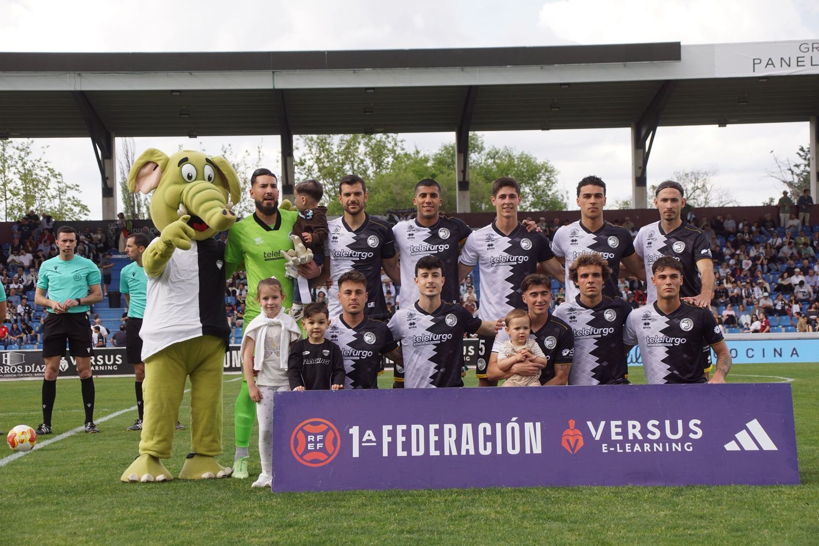 Unionistas – Bilbao Athletic. Estadio Reina Sofía