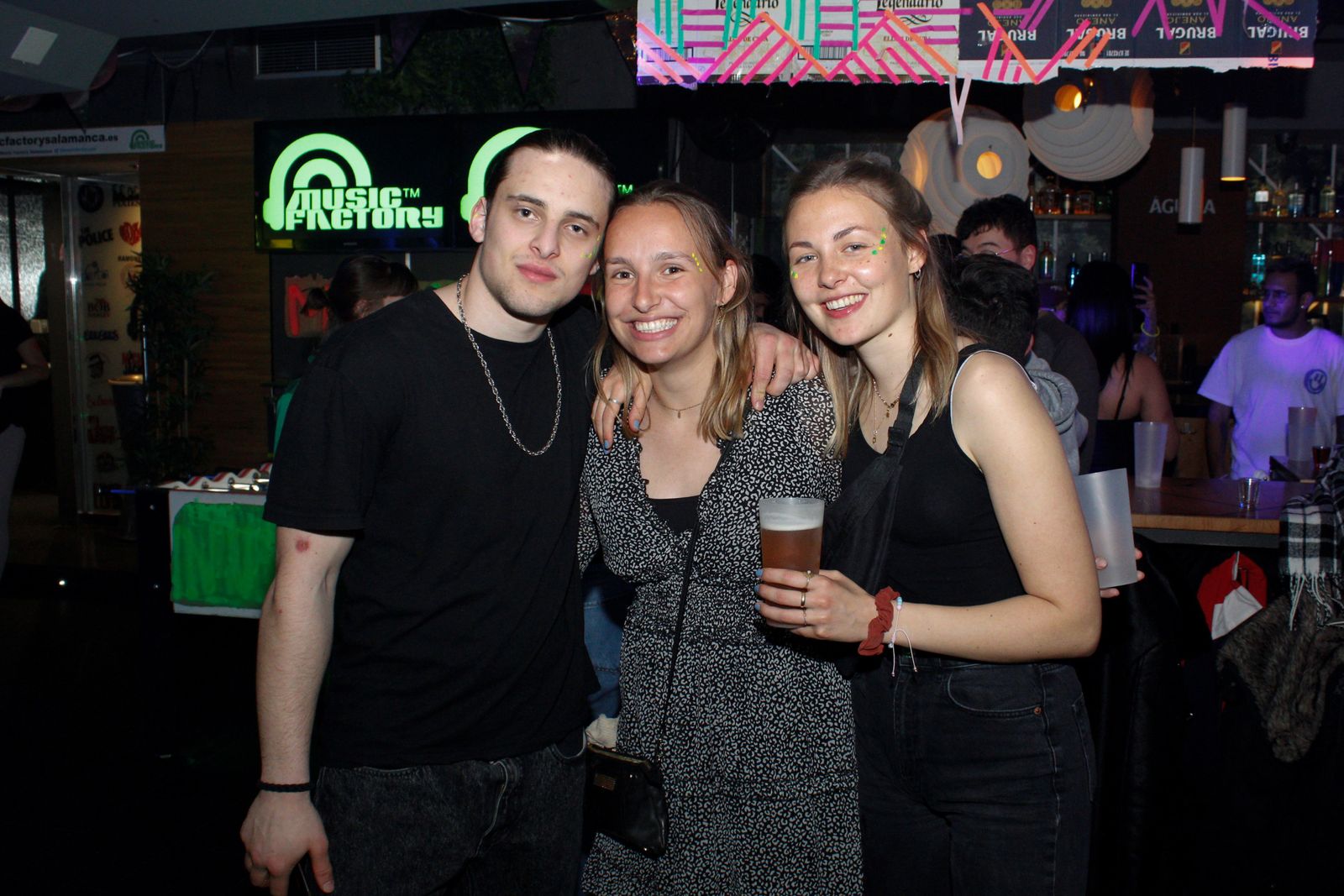 salamanca-de-noche-jueves-3-de-marzo-de-2022-0125