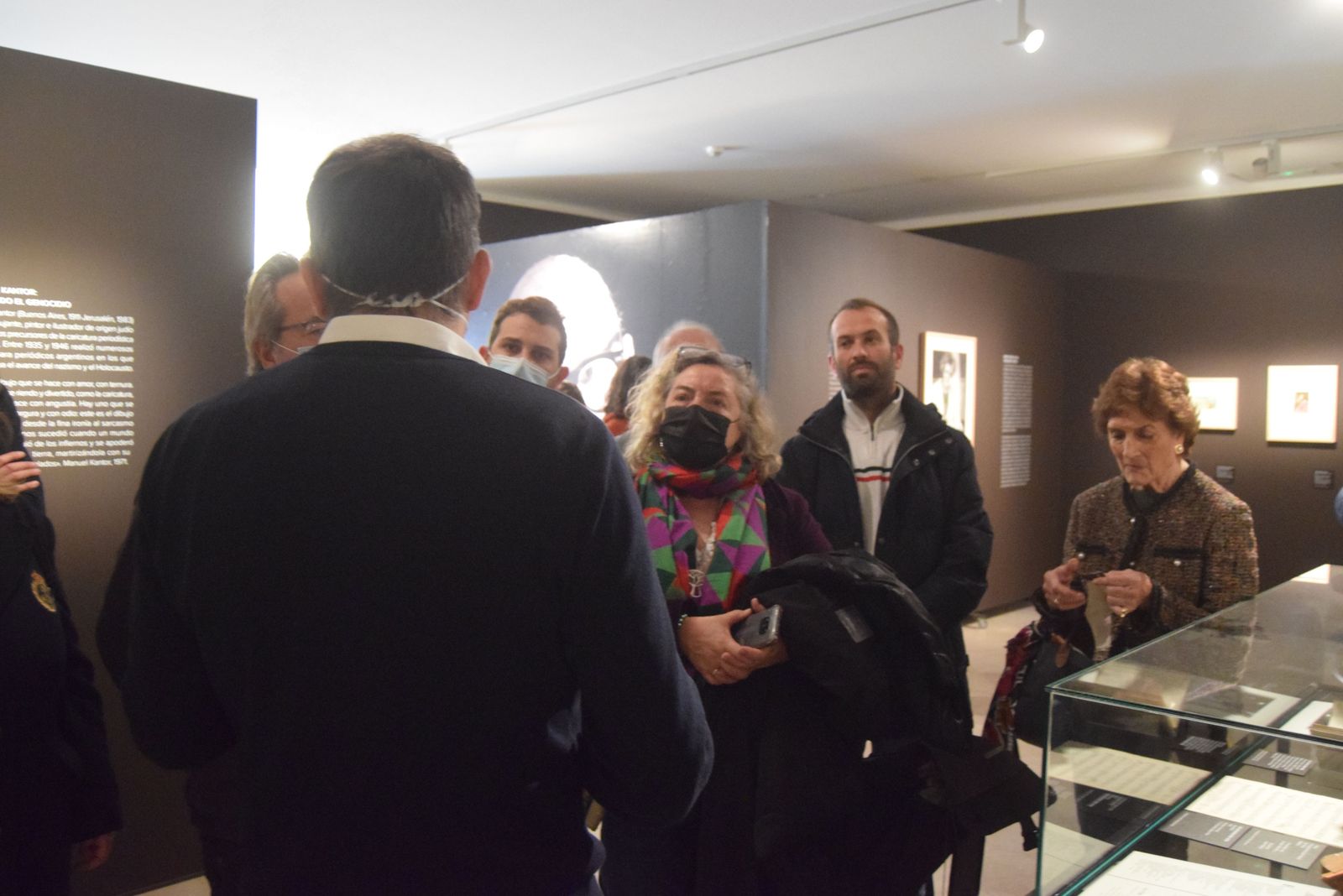 exposicion-de-leon-felipe-sobre-el-holocausto-6