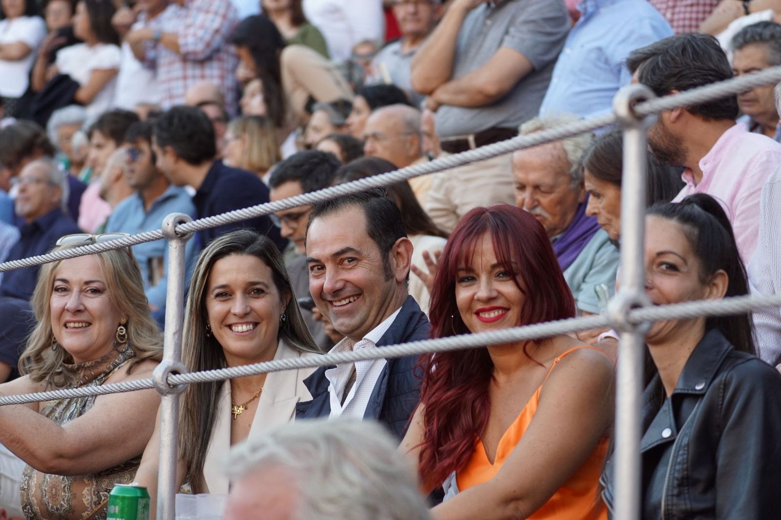 Así se ha vivido la primera corrida de la feria 2025 en La Glorieta: imágenes del ambiente en los tendidos y en el patio de cuadrillas