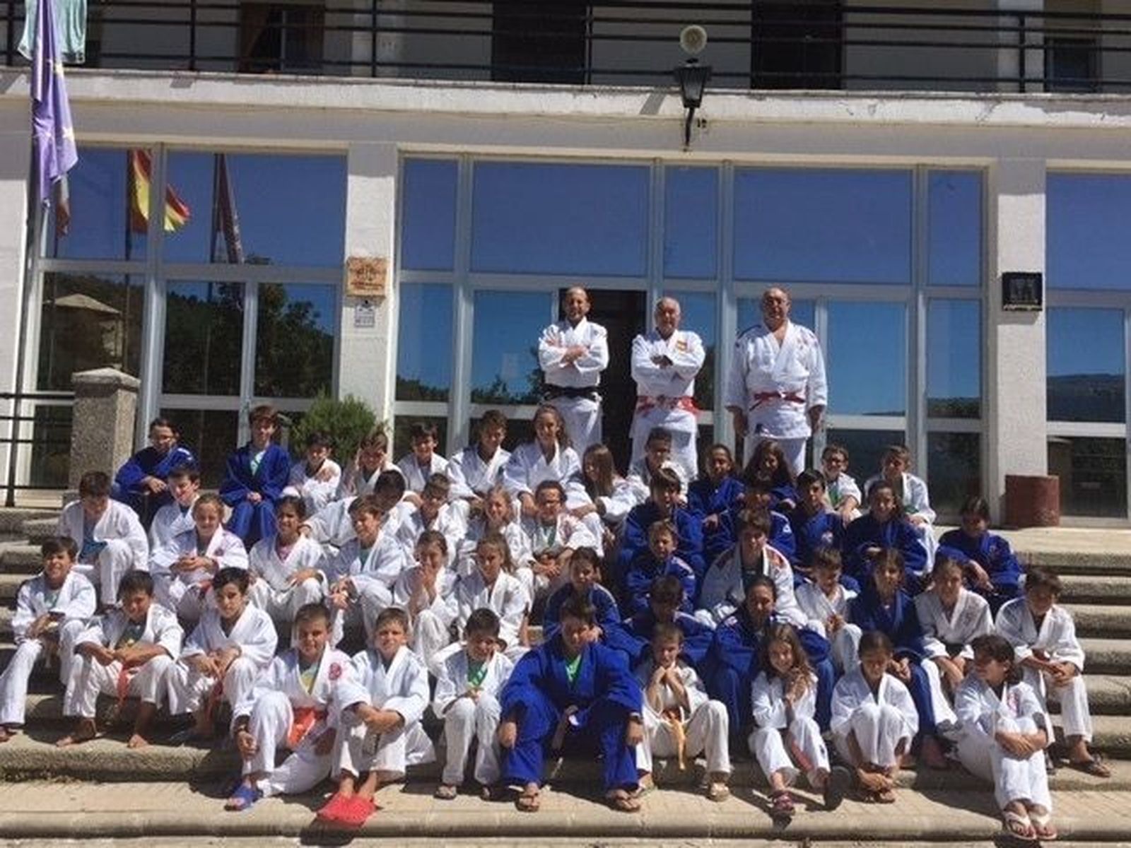 Gran participación de los judokas en los cursos de verano Gran participación de los judokas en los cursos de verano