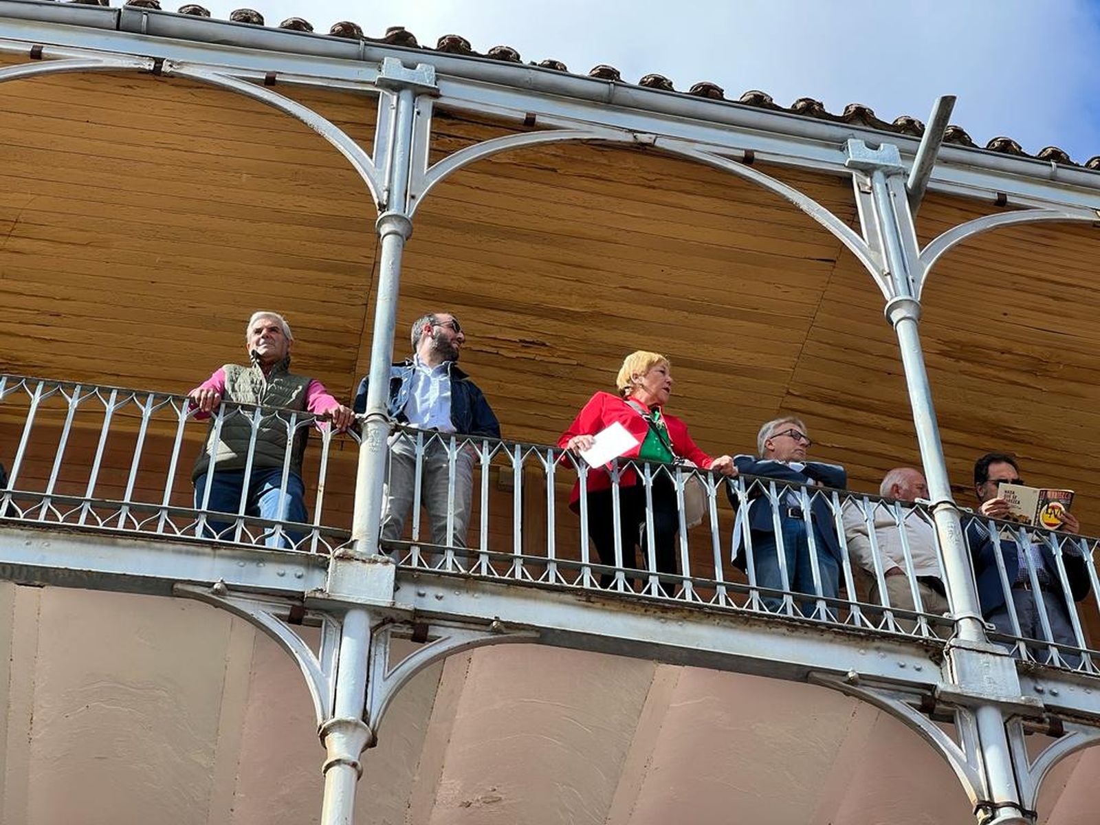 ambiente-durante-el-sorteo-de-los-el-puerto-de-san-lorenzo-y-la-ventana-del-puerto-5