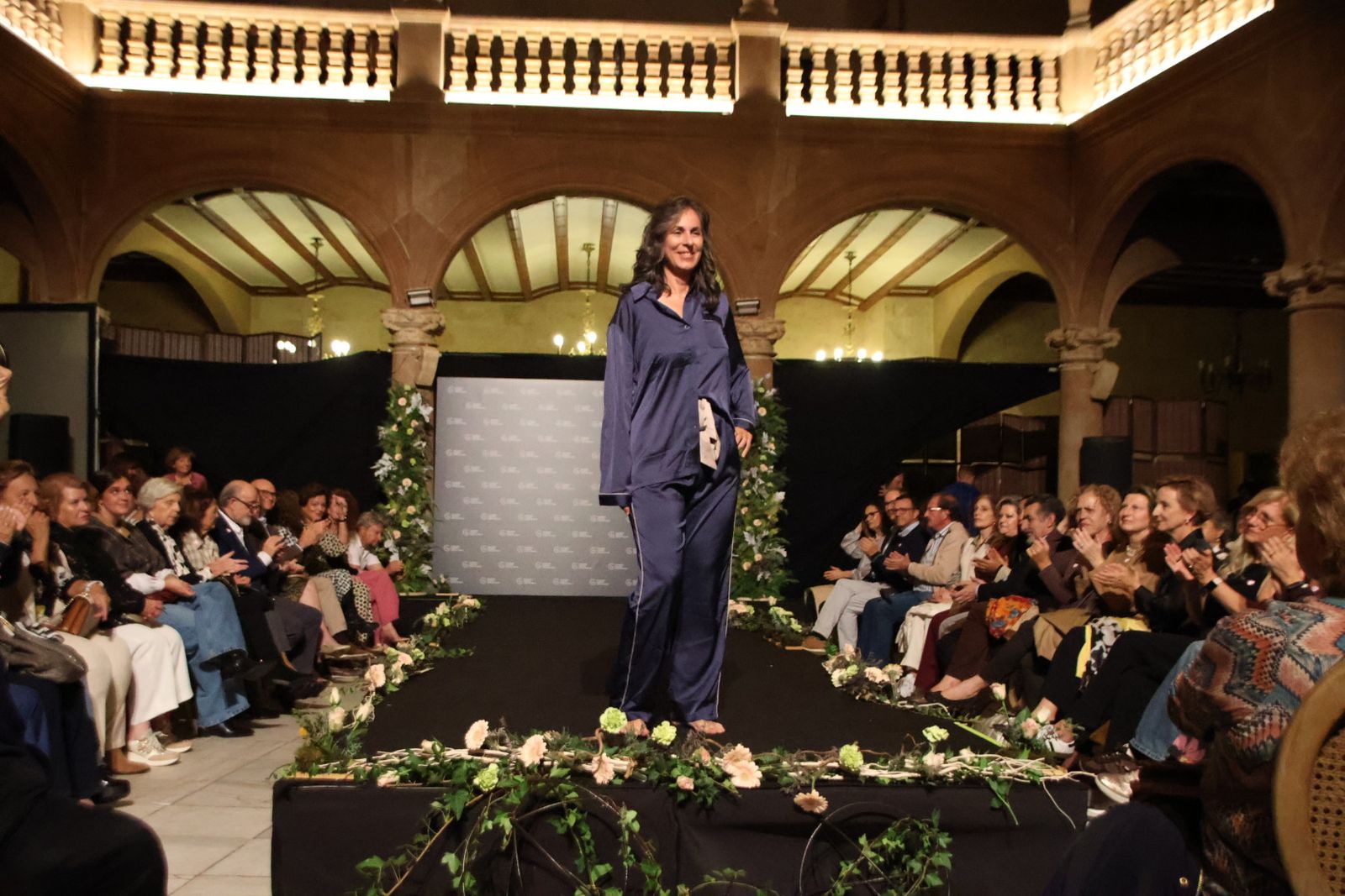 La Asociación Española contra el Cáncer en Salamanca organiza "Desfilamos contra el cáncer"