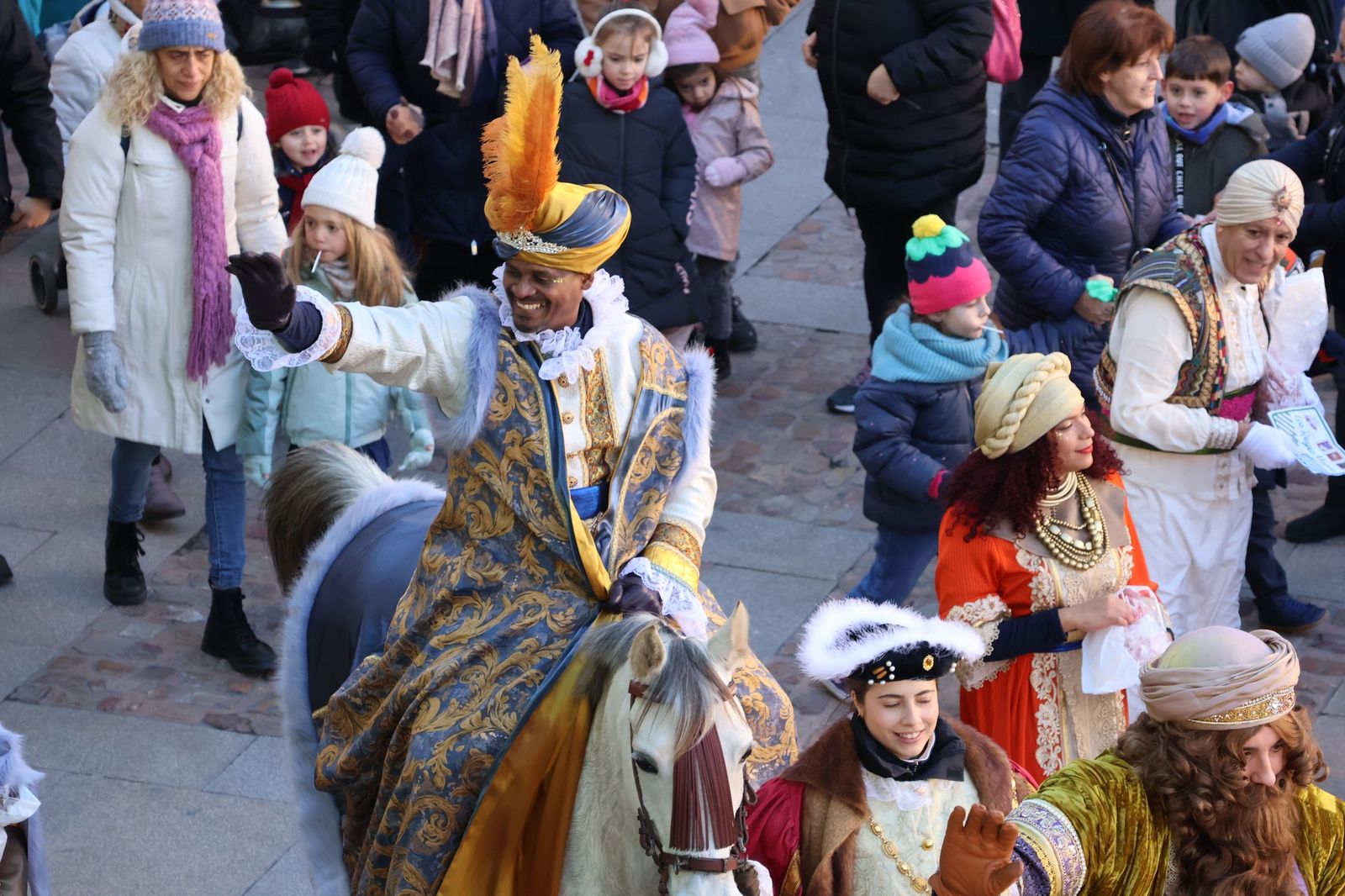 Llegada de los Reyes Magos a Zamora (48).JPG