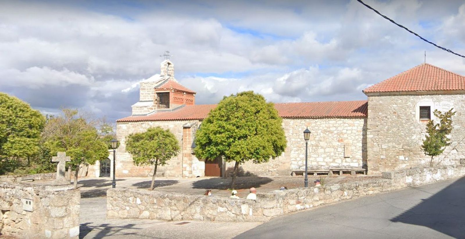 Iglesia Santiago Apóstol. Muelas del Pan
