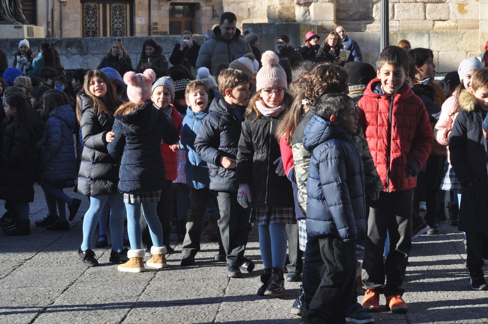 el-colegio-medalla-milagrosa-baila-por-la-paz-4