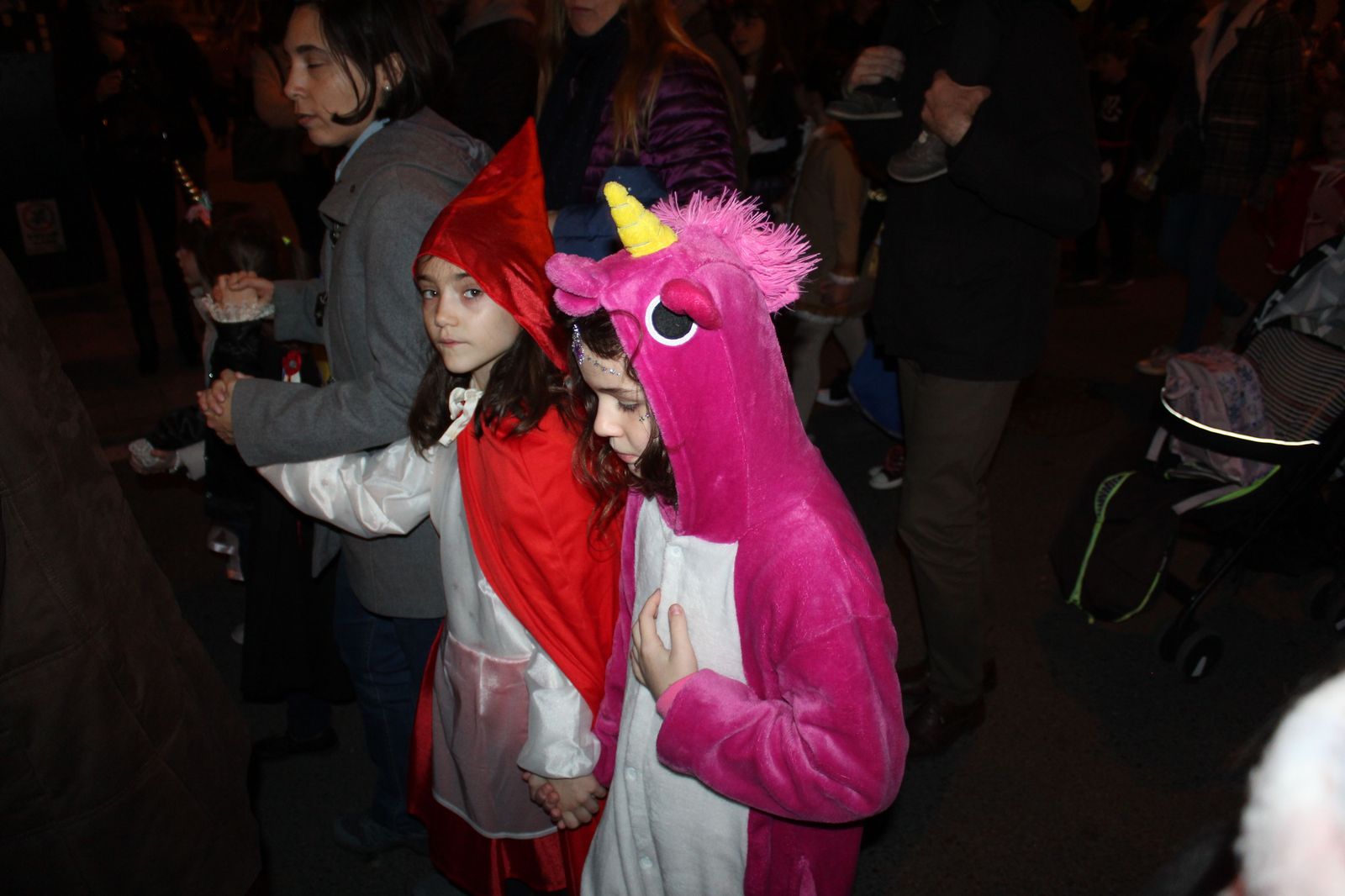 desfile-de-disfraces-de-carnaval-del-barrio-del-oeste-34