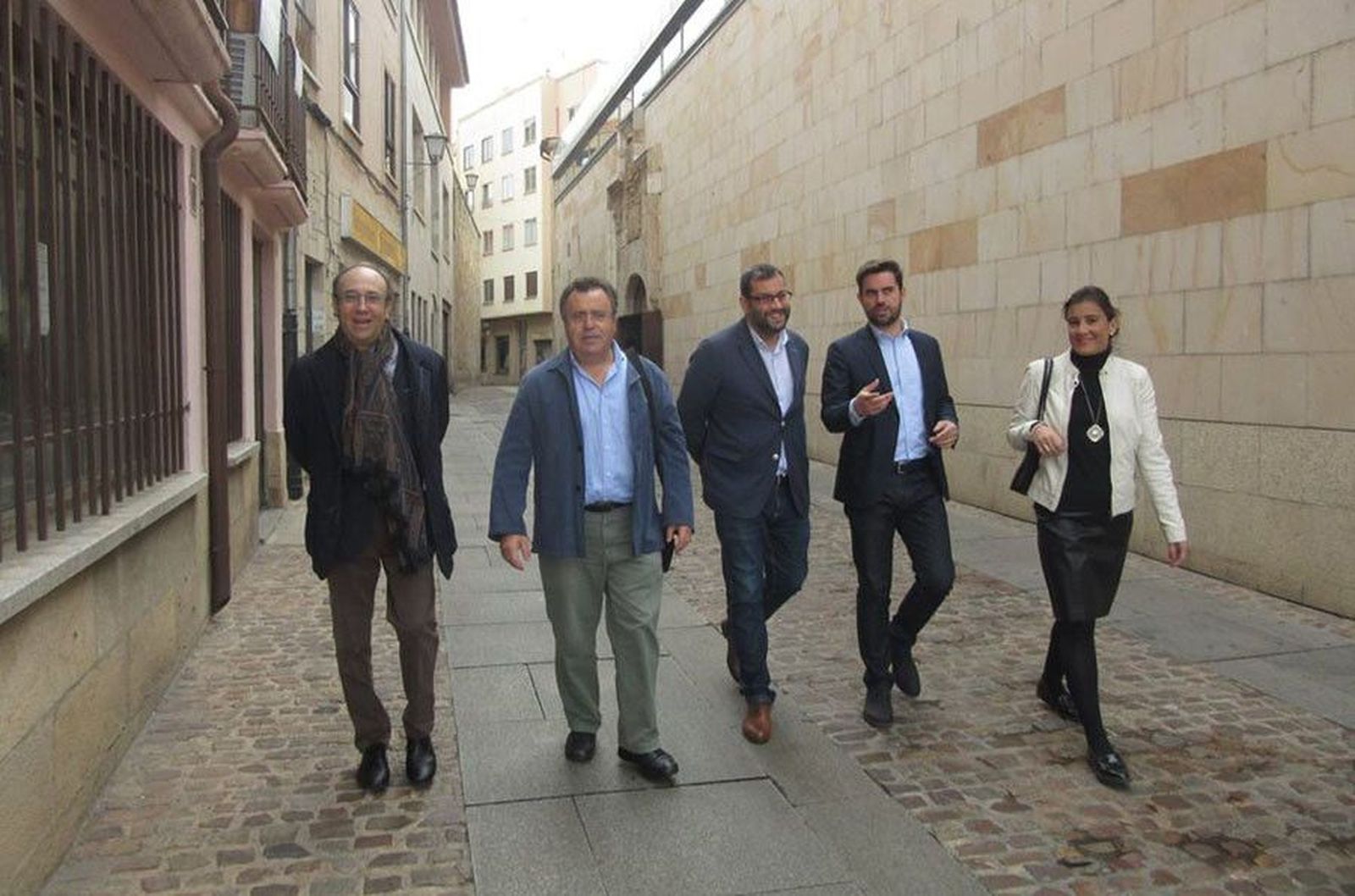 Visita individuo que muestra compromiso