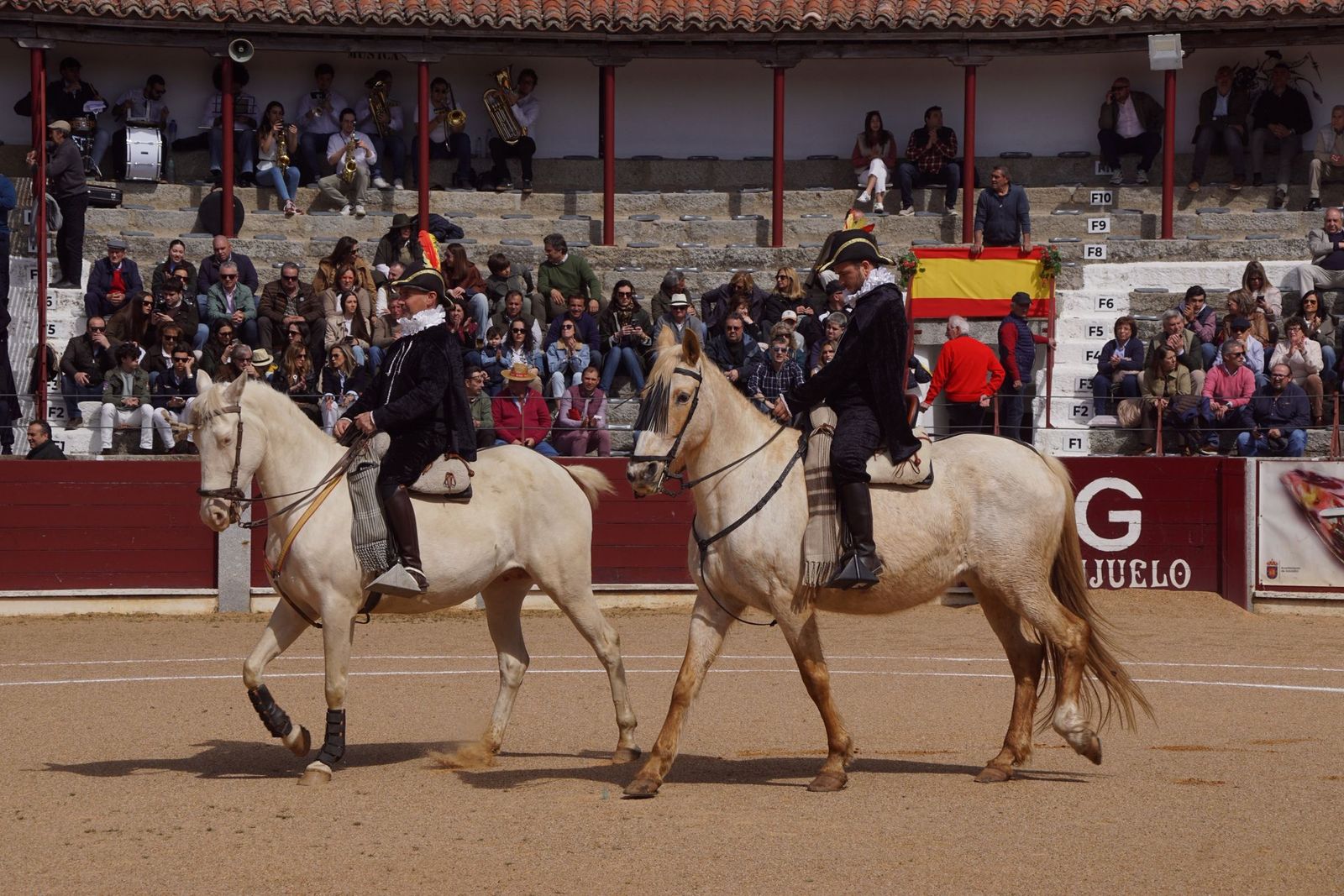 Festival taurino solidario por la esclerosis múltiple en Guijuelo