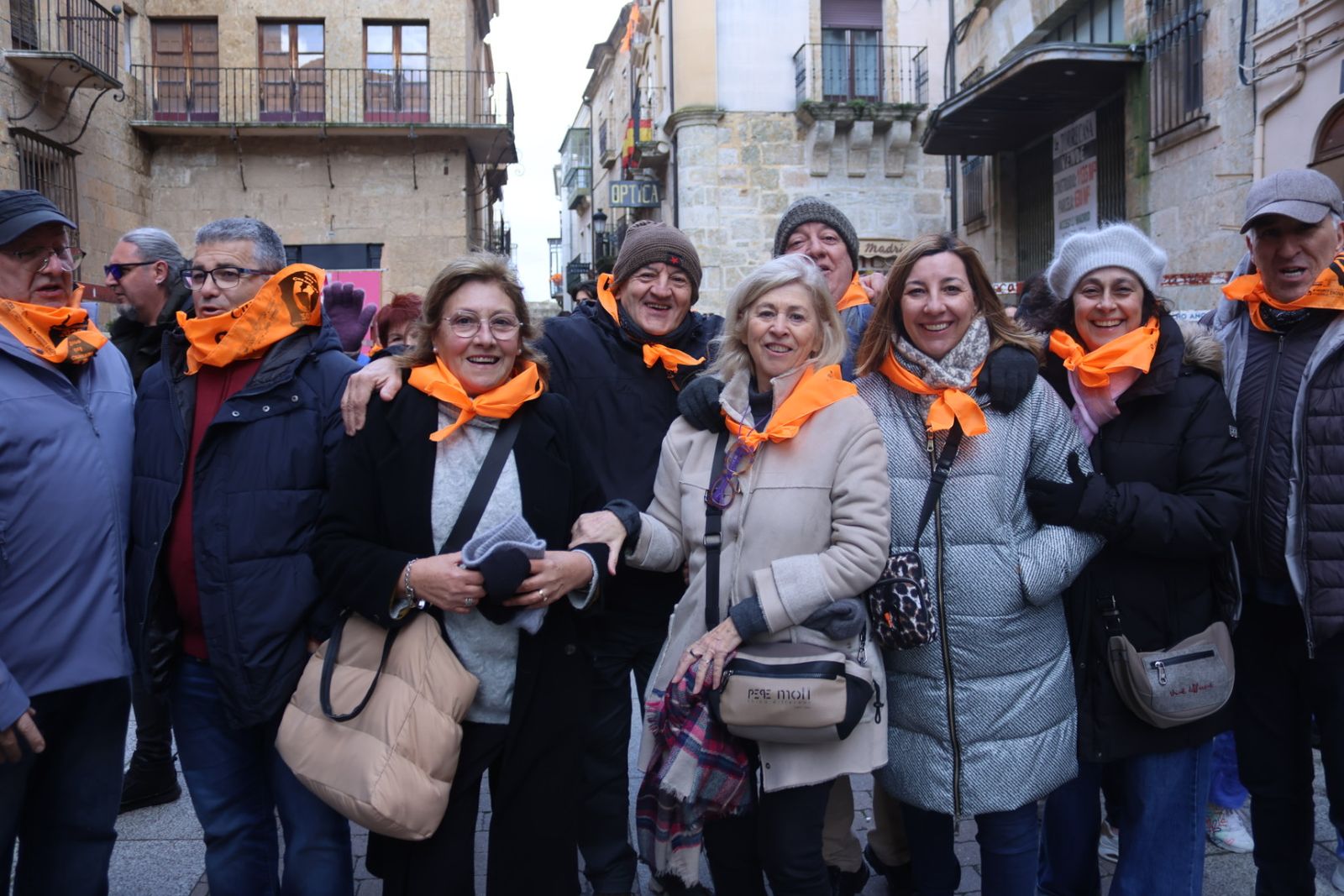 Gran ambiente en el inicio del Carnaval del Toro 2026: el Campanazo en imágenes