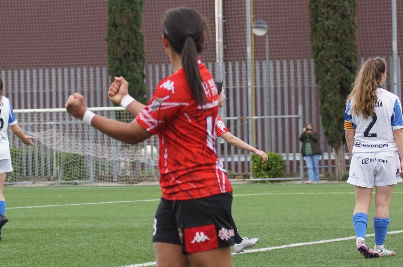 28aef518-1533-42dc-8936-6c719f30b9d6