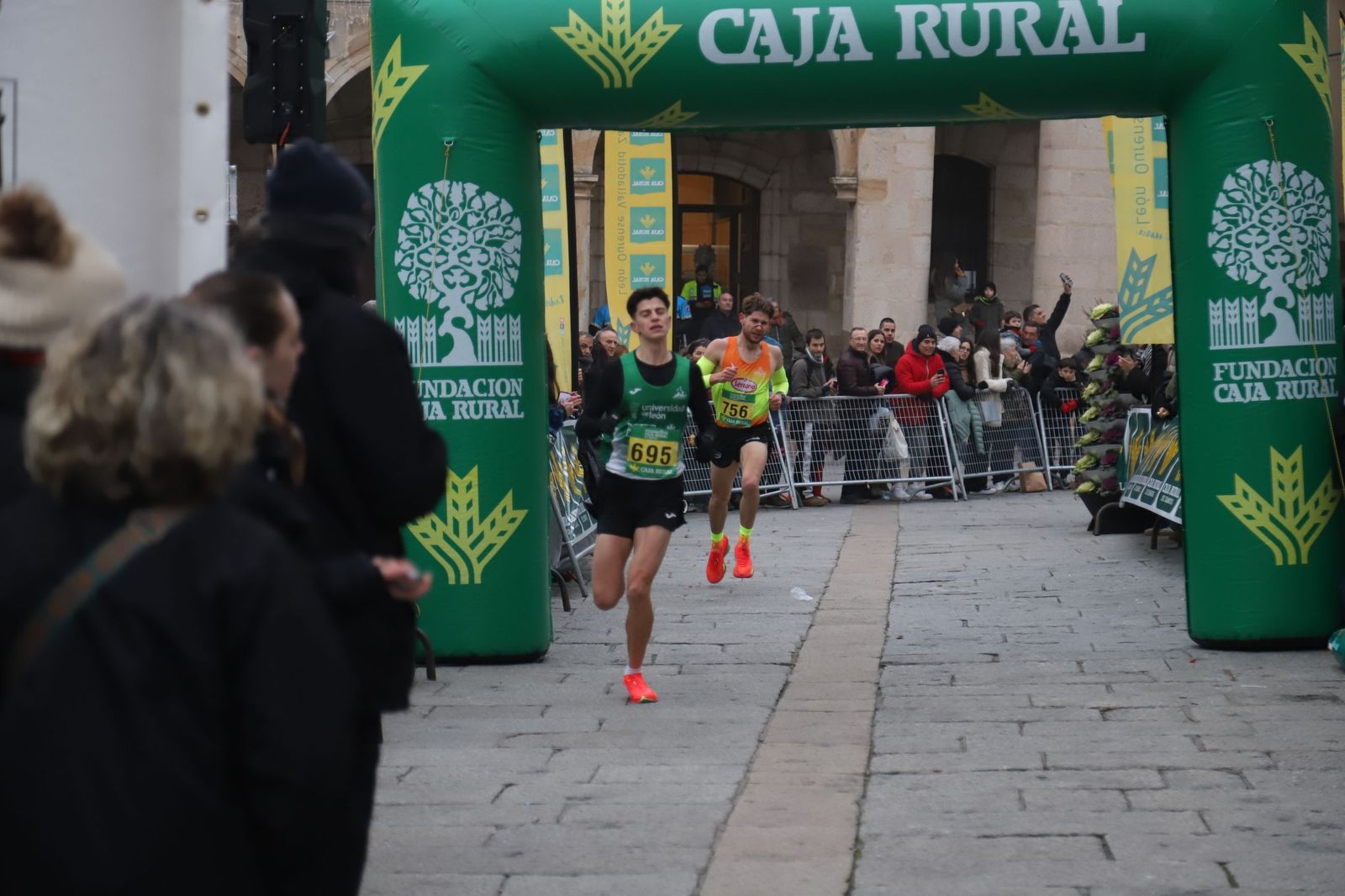 GALERÍA | La San Silvestre 2025 de Zamora
