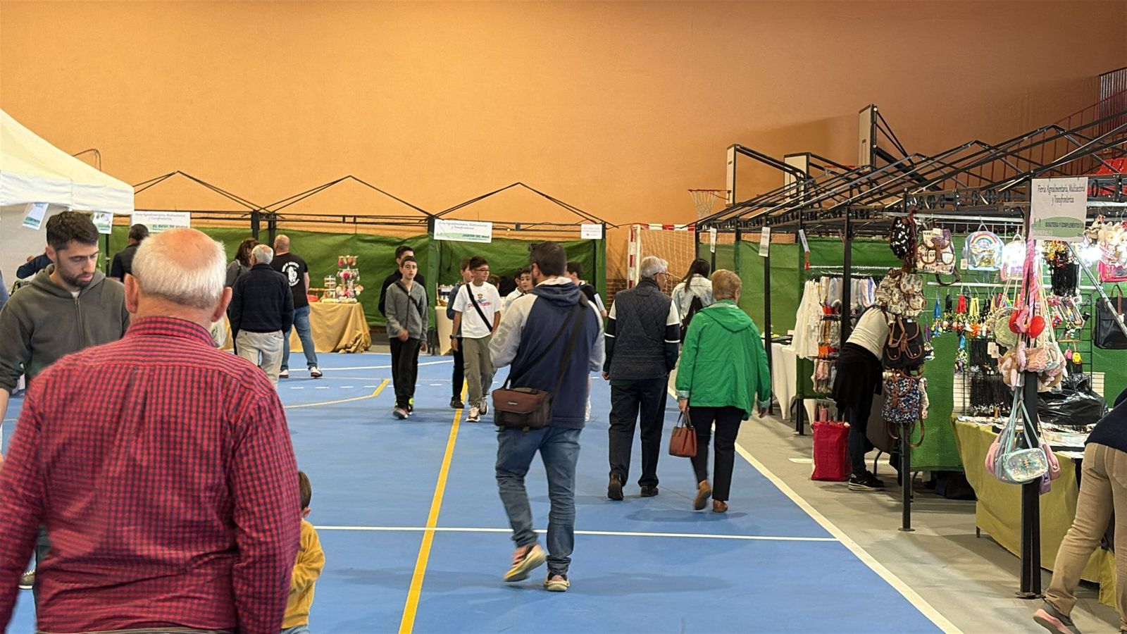 whatsapp-image-2025-05-17-at-11-44-02