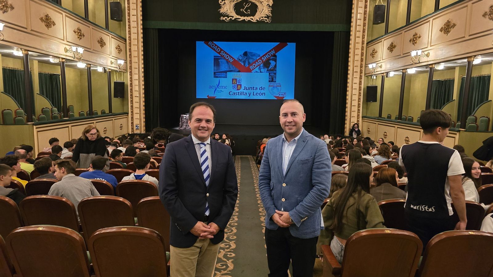 El concejal de Protección Ciudadana y Tráfico, Ángel Molina, asiste a la actividad escolar de concienciación sobre seguridad vial de Aesleme