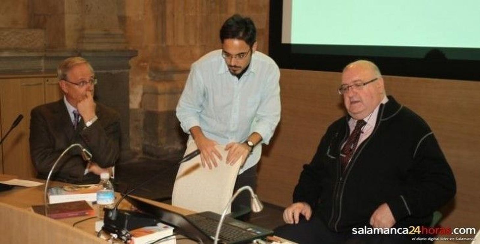 Continúan las conversaciones de San Esteban