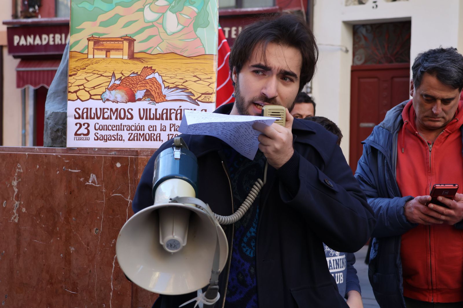 concentracion-en-la-plaza-sagasta-17