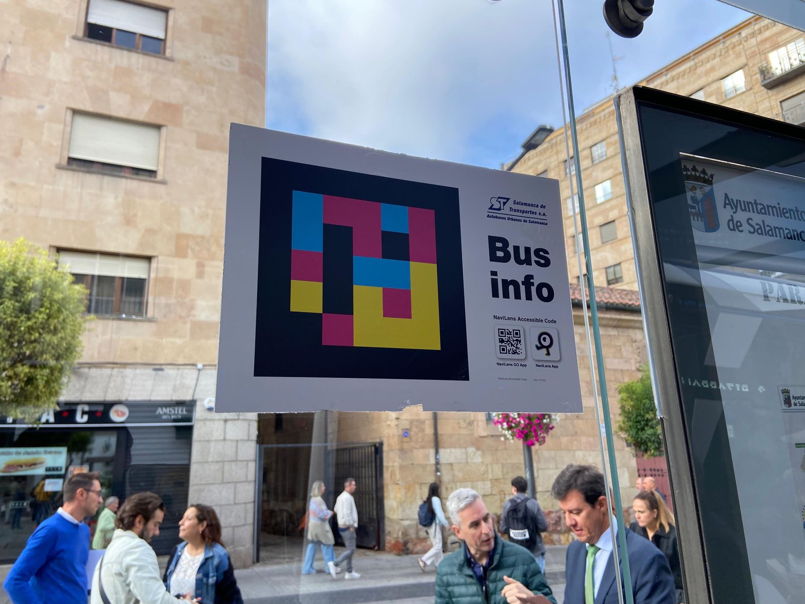 Navilens, aplicación para personas con discapacidad visual