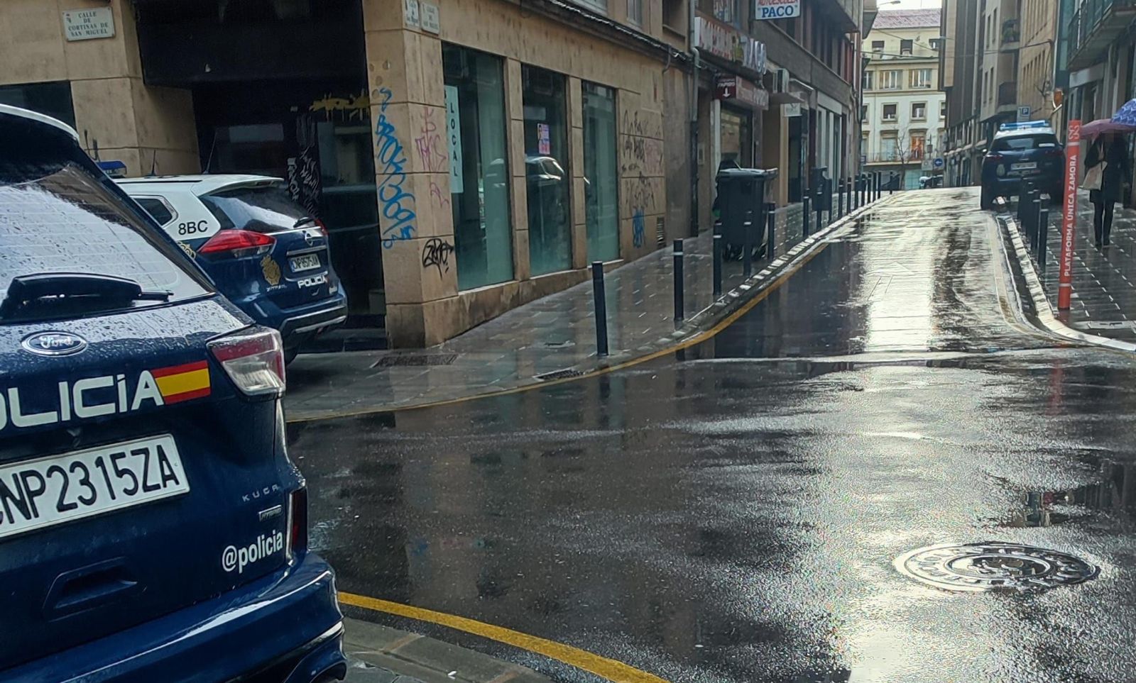 Policía Nacional en el lugar de los hechos este lunes 