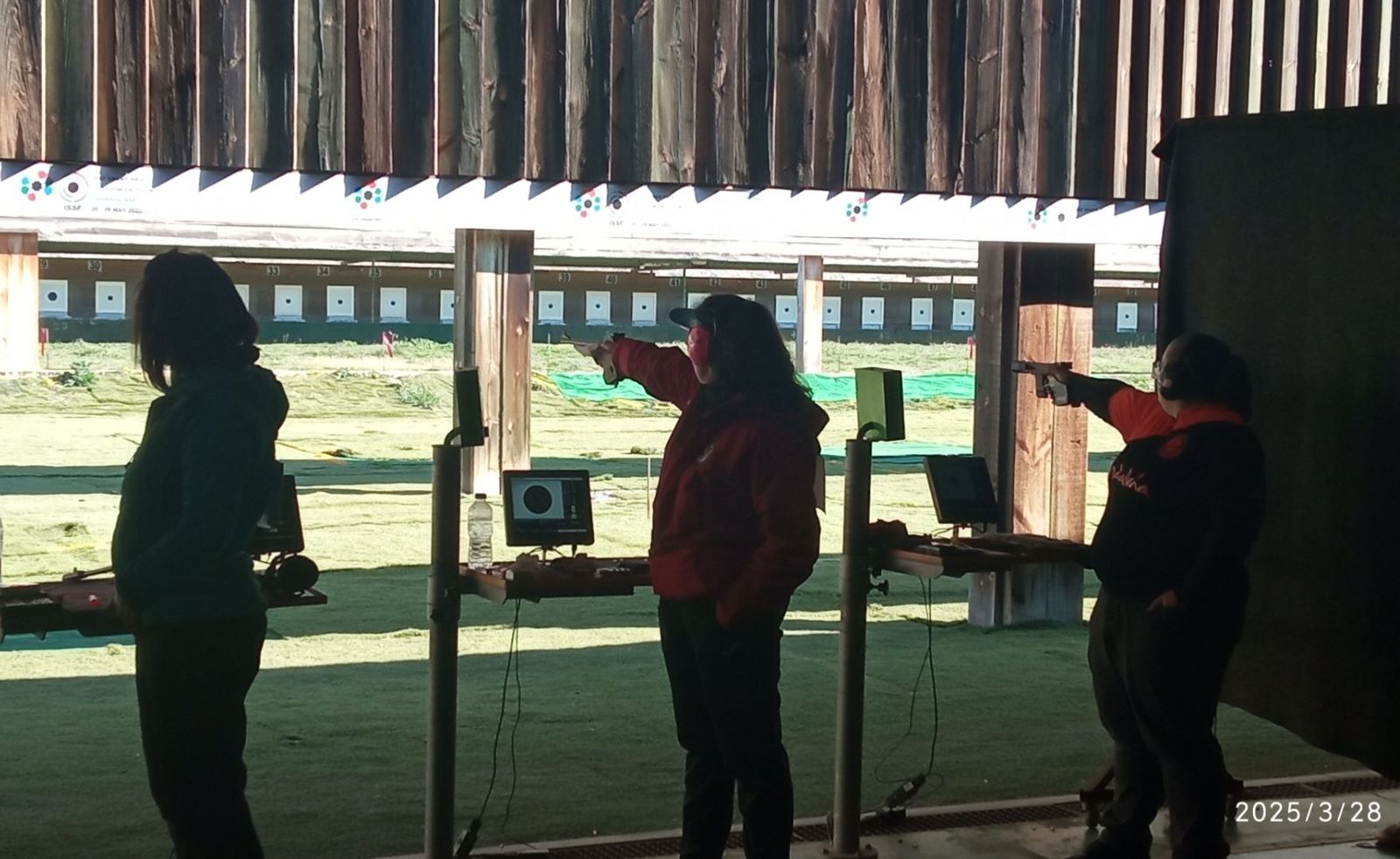 Elena María Zarzoso en el Campeonato Nacional Copa Federación de Tiro Olímpico. Foto Club de tiro olímpico Salamanca