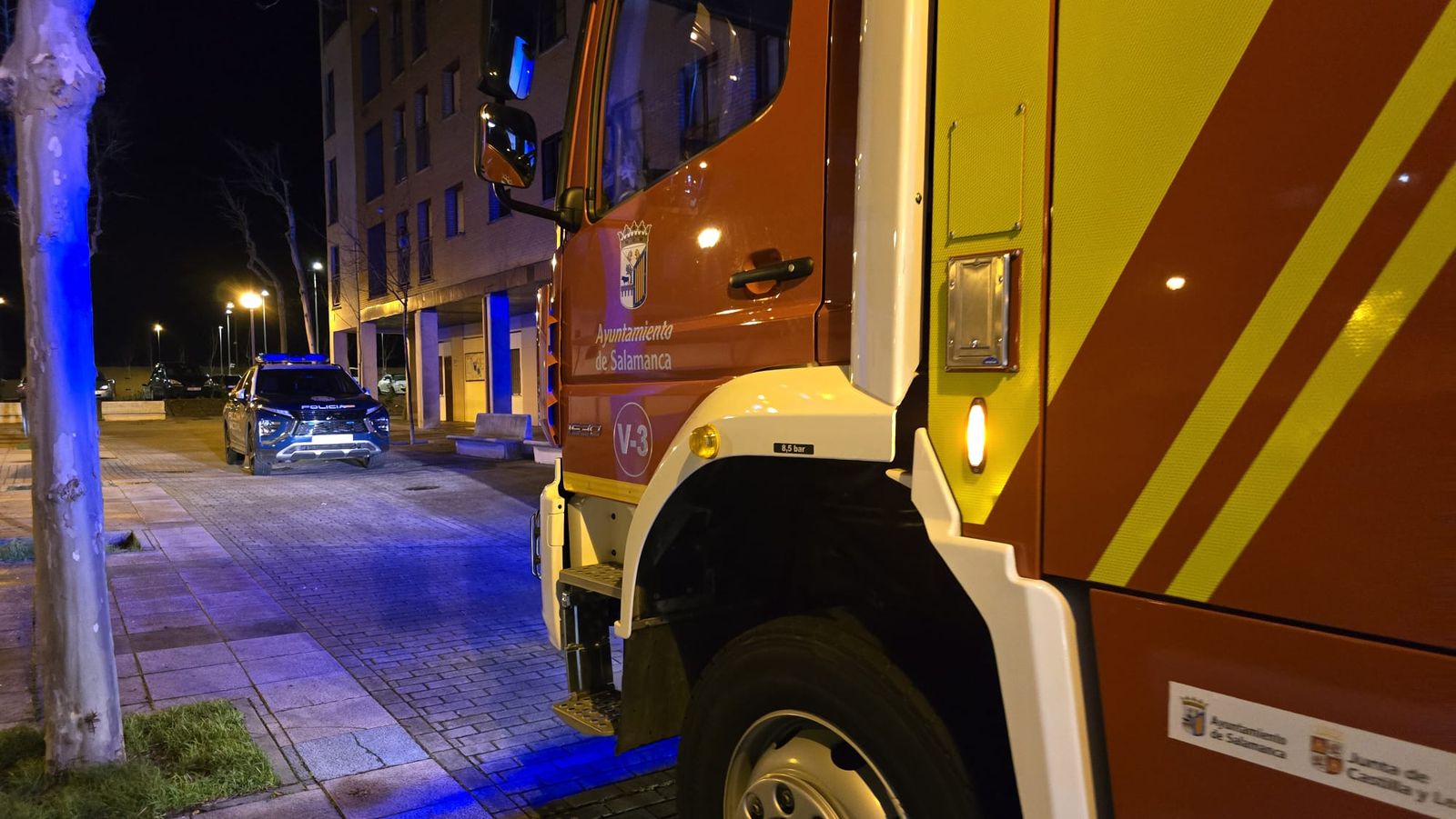 Los bomberos de Salamanca se movilizan a la calle Rodasviejas
