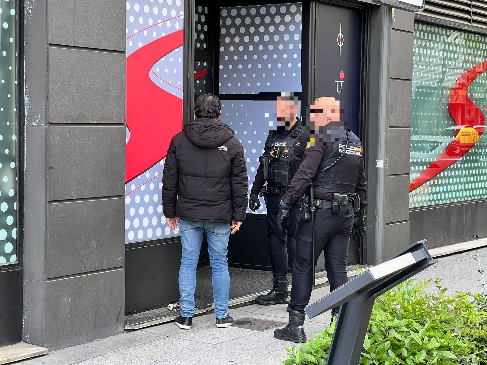 Pelea múltiple en el paseo de Carmelitas
