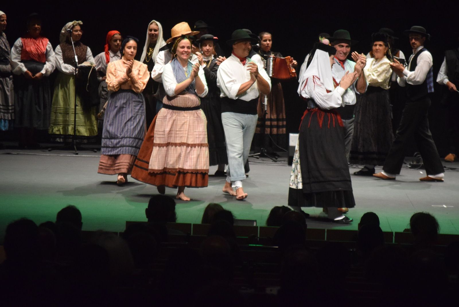 gala-de-clausura-del-festival-internacional-de-folklore-de-zamora-63