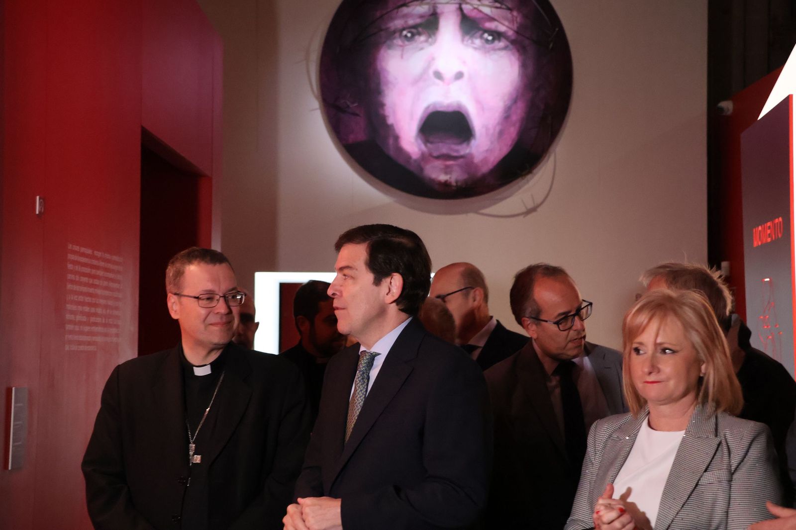 GALERÍA | La visita de Alfonso Fernández Mañueco a la Catedral de Zamora, en imágenes