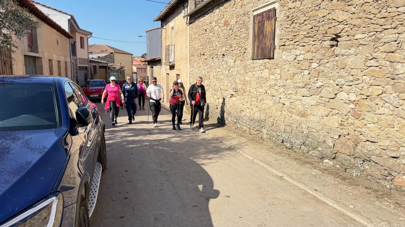 Marcha senderiesta mieza