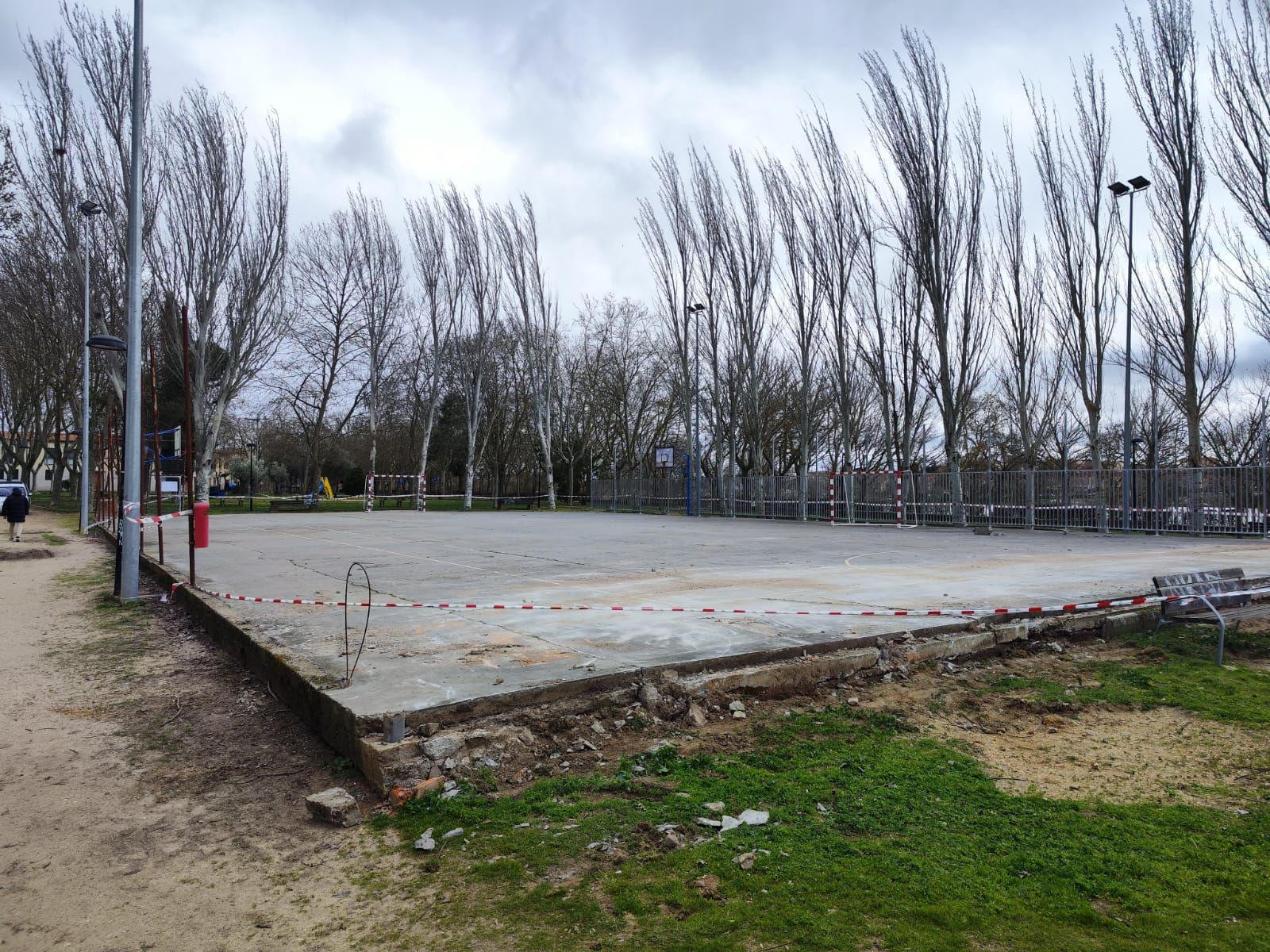 Pista deportiva Olivares