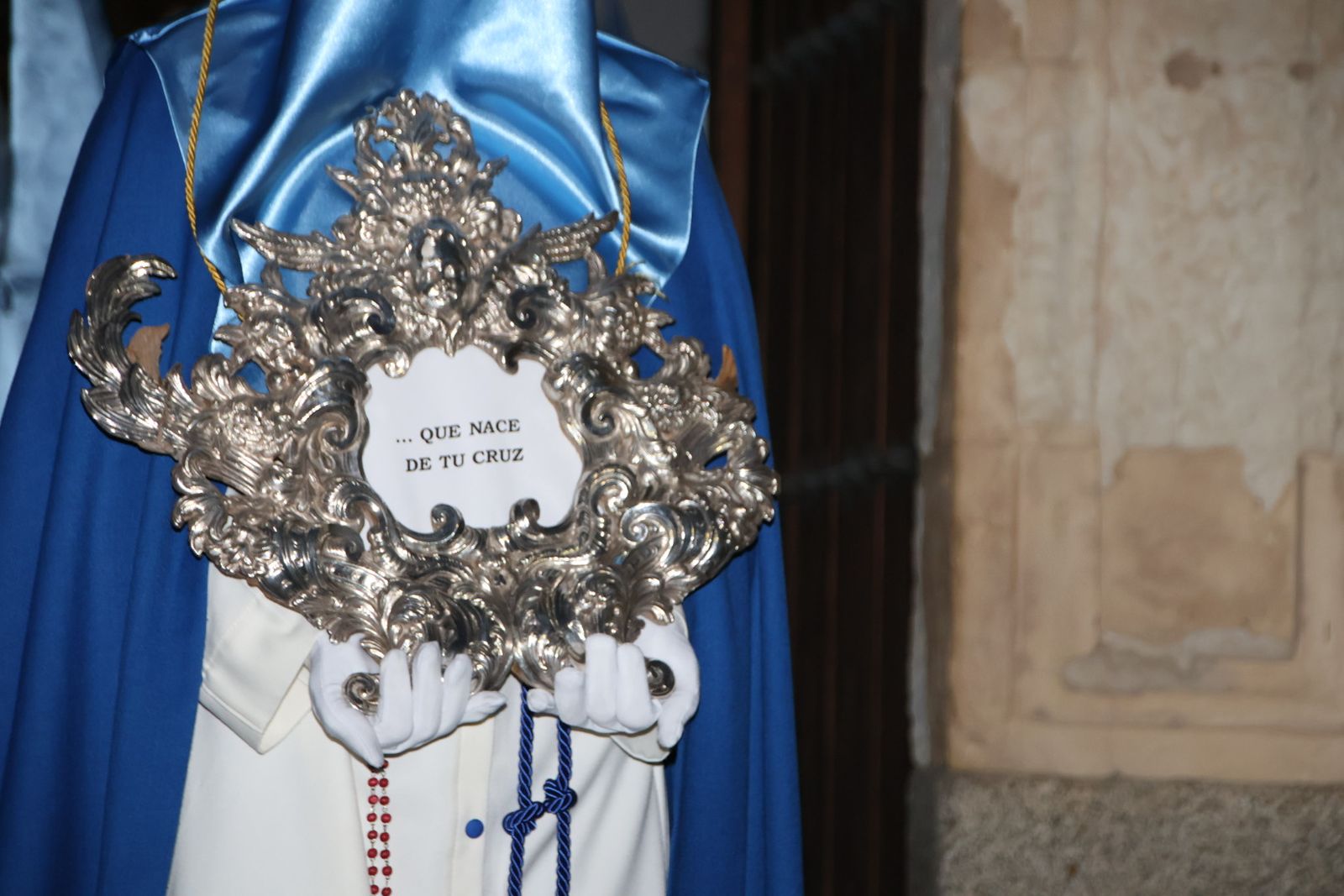 El Cristo de los Doctrinos y la Virgen de la Amargura saludan a sus fieles en Salamanca