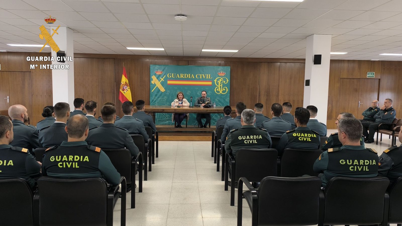 La Comandancia de Salamanca recibe a los guardias civiles alumnos