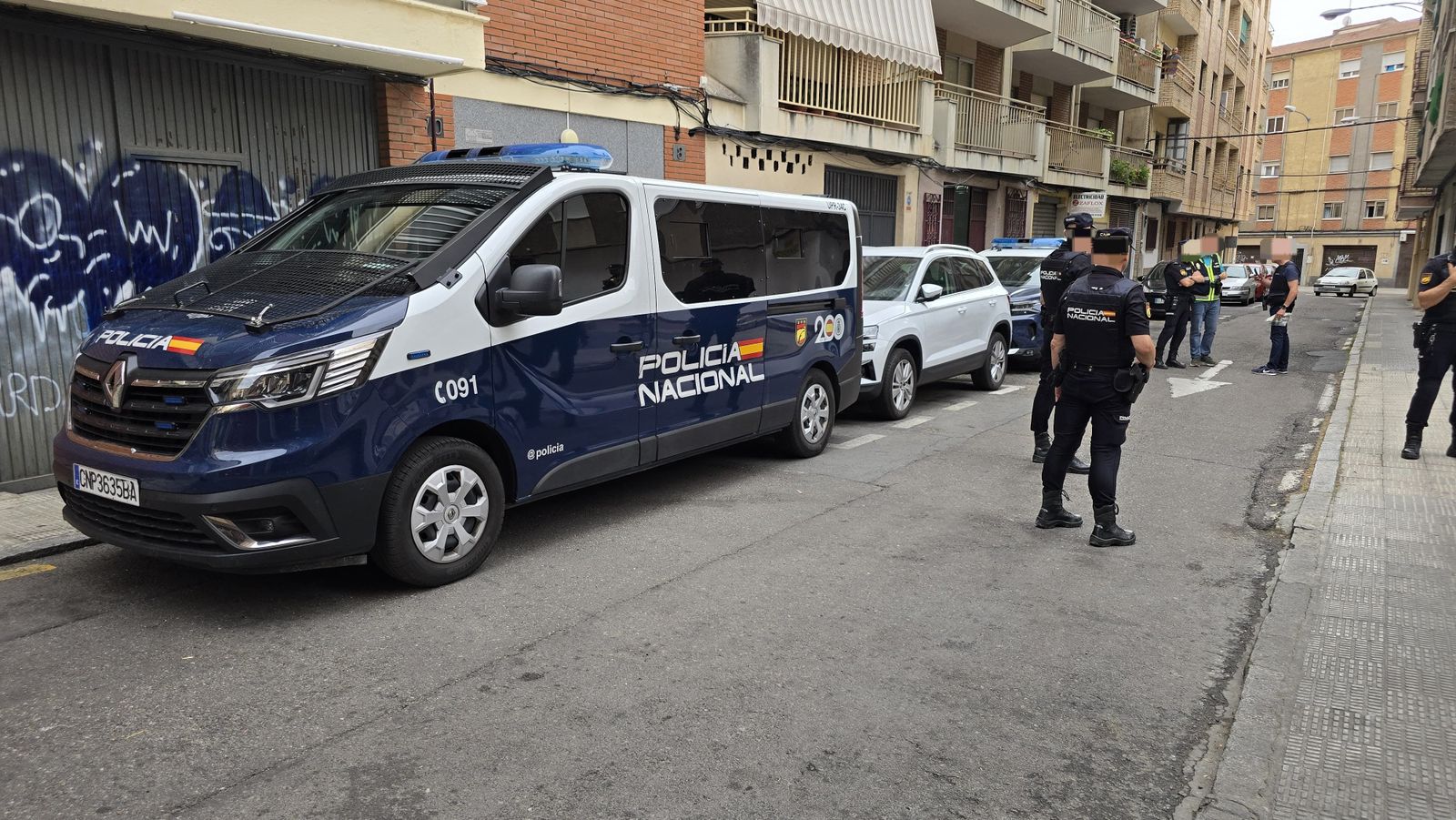 Presencia policial en el Barrio Vidal 4.jpg