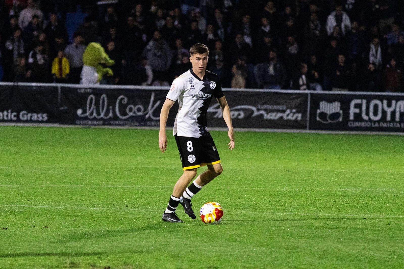 Partido entre Unionistas y Pontevedra en el Reina Sofía