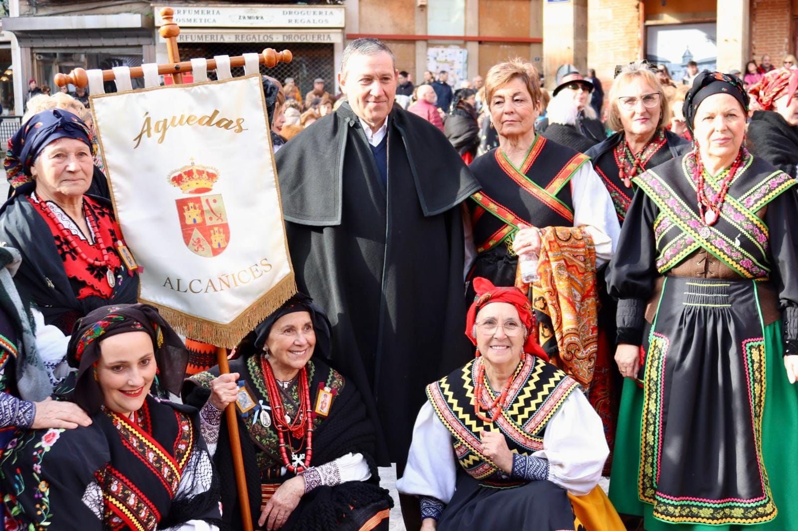 423194948-797934399042974-4798681841118339462-n