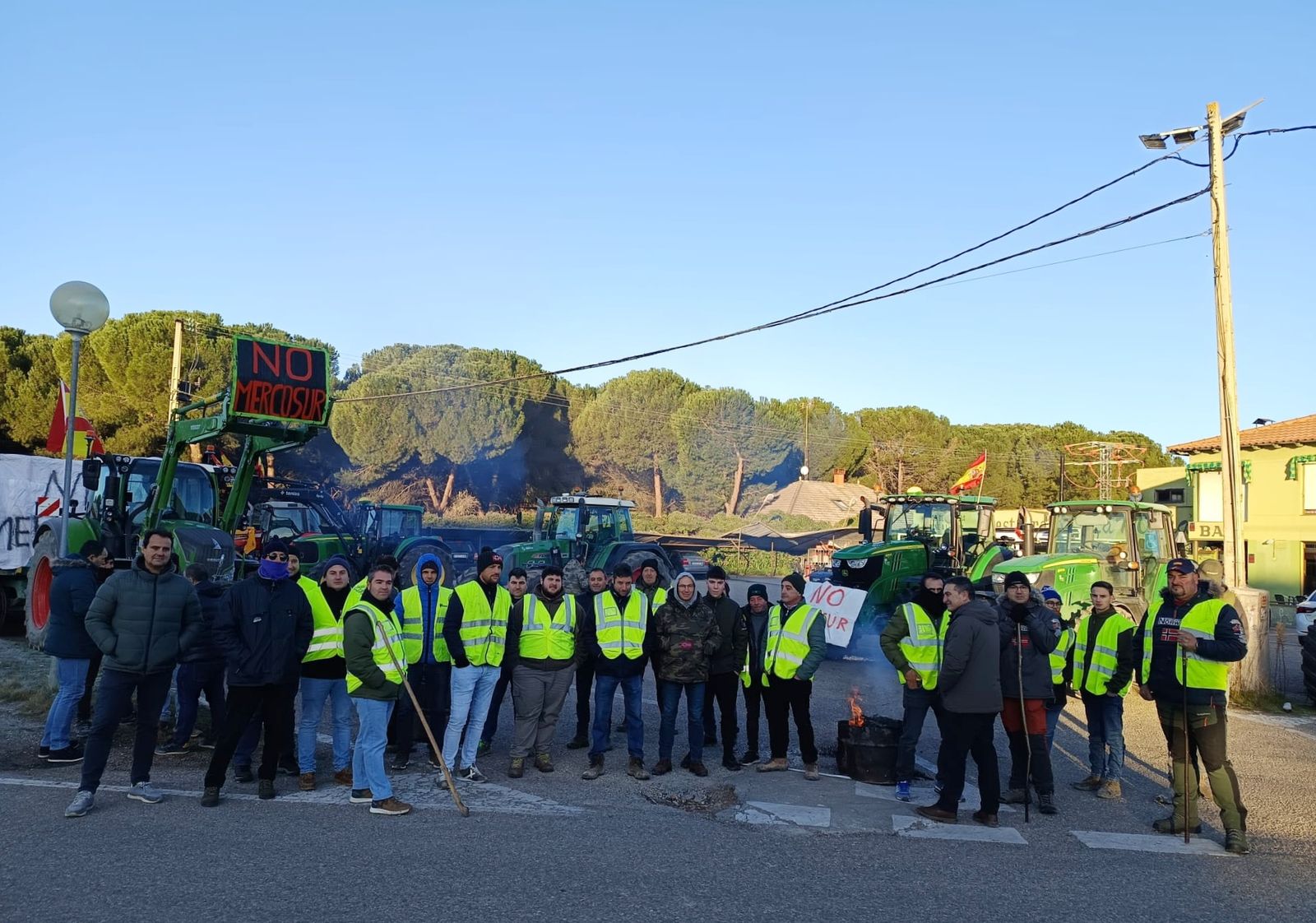 Concentración de agricultores en San Esteban de Gormaz (Soria)