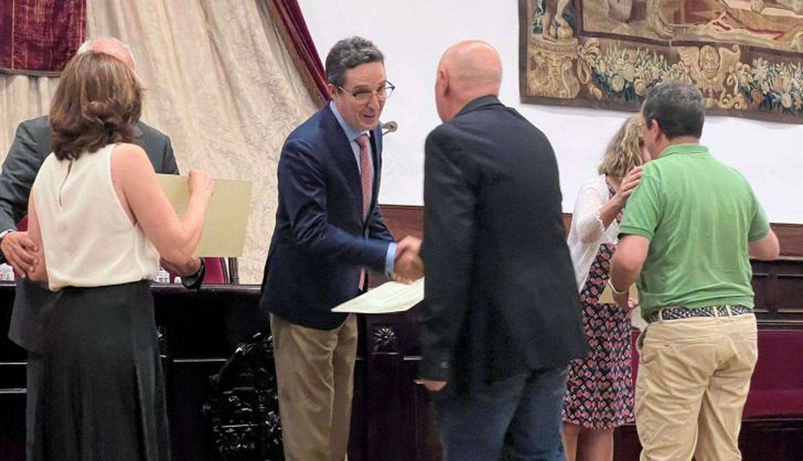 La USAL reconoce a los estudiantes con las mejores calificaciones de la EBAU