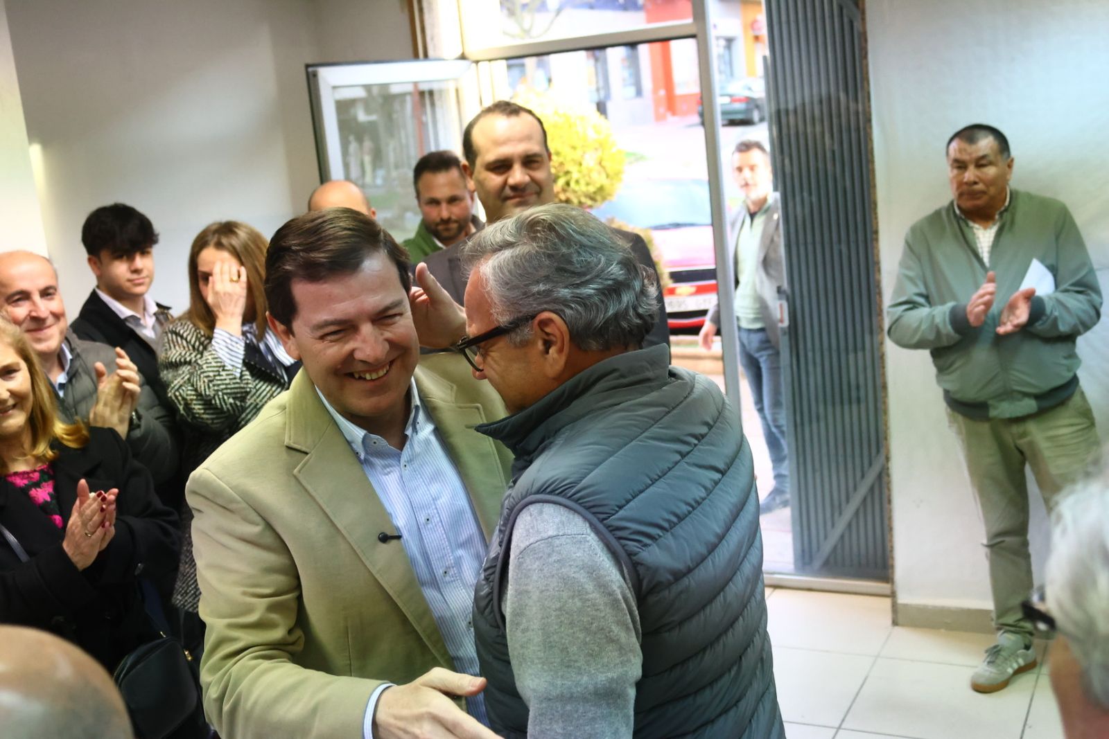 Alfonso Fernández Mañueco visita Santa Marta